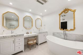 Condominium, 8455 Fountain ave, West Hollywood , CA 90069 - 20