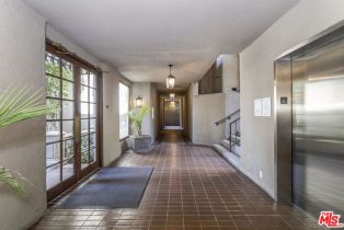 Condominium, 8455 Fountain ave, West Hollywood , CA 90069 - 5