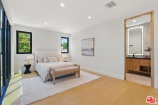 Single Family Residence, 4906 Van Noord ave, Sherman Oaks, CA 91423 - 49