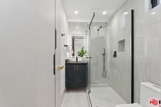 Single Family Residence, 4906 Van Noord ave, Sherman Oaks, CA 91423 - 52