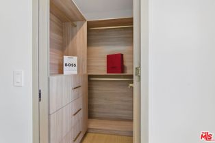 Single Family Residence, 4906 Van Noord ave, Sherman Oaks, CA 91423 - 47