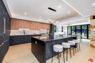 Single Family Residence, 4906 Van Noord ave, Sherman Oaks, CA 91423 - 11