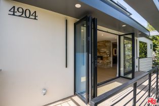 Single Family Residence, 4906 Van Noord ave, Sherman Oaks, CA 91423 - 38