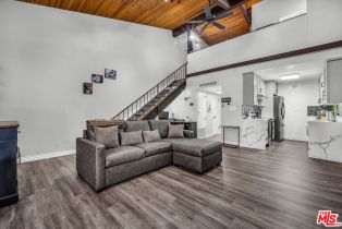 Condominium, 5460 White Oak ave, Encino, CA 91316 - 5