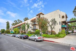 Condominium, 5460 White Oak ave, Encino, CA 91316 - 2