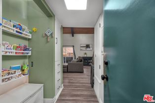 Condominium, 5460 White Oak ave, Encino, CA 91316 - 3