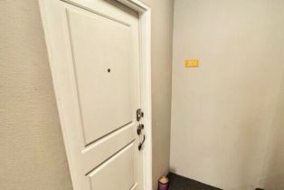 , 355 Maple st, Burbank, CA 91505 - 2