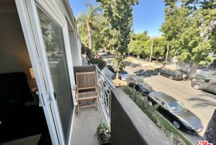 , 355 Maple st, Burbank, CA 91505 - 3