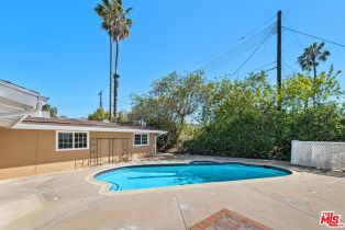 Single Family Residence, 20553 Califa st, Woodland Hills, CA 91367 - 42