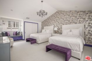 Single Family Residence, 1445 Via Cresta, Pacific Palisades, CA 90272 - 16