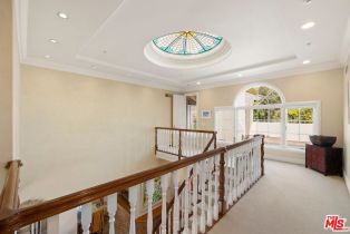 Single Family Residence, 332 Mccarty dr, Beverly Hills, CA 90212 - 9