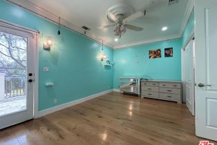 Single Family Residence, 3057 Naomi st, Burbank, CA 91504 - 58