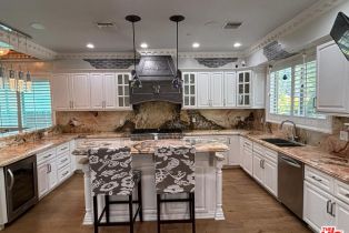 Single Family Residence, 3057 Naomi st, Burbank, CA 91504 - 14