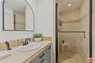 Single Family Residence, 14315 Hortense st, Sherman Oaks, CA 91423 - 13