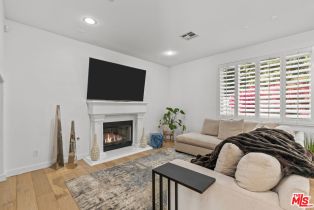 Single Family Residence, 14315 Hortense st, Sherman Oaks, CA 91423 - 11