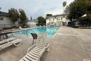 Townhouse, 10234 Oklahoma ave, Chatsworth, CA 91311 - 24