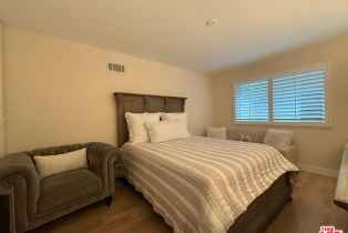 Townhouse, 10234 Oklahoma ave, Chatsworth, CA 91311 - 10