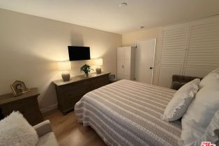 Townhouse, 10234 Oklahoma ave, Chatsworth, CA 91311 - 12