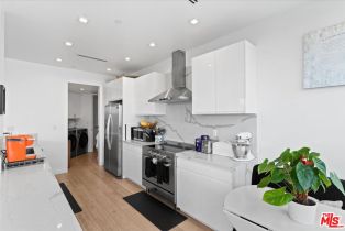 Condominium, 10350 Wilshire blvd, Westwood, CA 90024 - 13