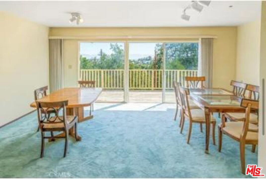 Single Family Residence, 4938 Medina rd, Woodland Hills, CA 91364 - 1