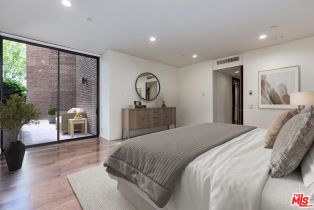 Condominium, 300 Swall dr, Beverly Hills, CA 90211 - 13