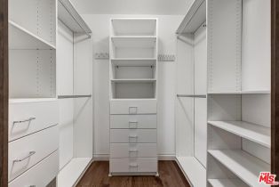 Condominium, 300 Swall dr, Beverly Hills, CA 90211 - 19