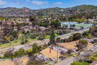 , 701 Radcliffe ave, Pacific Palisades, CA 90272 - 4