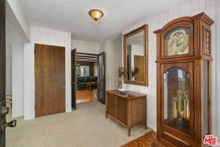 Single Family Residence, 627 17th st, Santa Monica, CA 90402 - 2