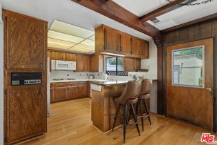 Single Family Residence, 627 17th st, Santa Monica, CA 90402 - 5