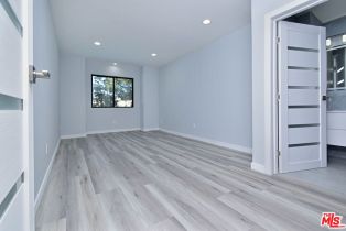 Single Family Residence, 12112 Woodley ave, Granada Hills, CA 91344 - 32