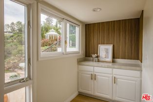 Single Family Residence, 19542 Greenbriar dr, Tarzana, CA 91356 - 35