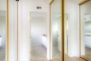 Single Family Residence, 19542 Greenbriar dr, Tarzana, CA 91356 - 28