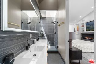 Single Family Residence, 836 California ave, Venice, CA 90291 - 30