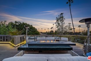 Single Family Residence, 836 California ave, Venice, CA 90291 - 44