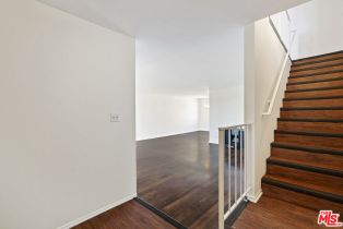 Condominium, 9430 Via Patricia, Burbank, CA 91504 - 7