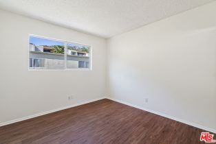 Condominium, 9430 Via Patricia, Burbank, CA 91504 - 25