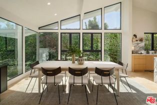 , 2221 Bowmont dr, Beverly Hills, CA 90210 - 9