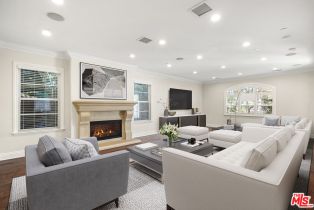 Single Family Residence, 313 Oakhurst dr, Beverly Hills, CA 90212 - 4