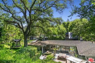 Single Family Residence, 747 Brooktree rd, Pacific Palisades, CA 90272 - 2