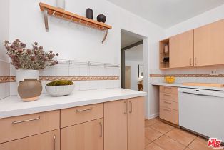 Condominium, 832 Euclid st, Santa Monica, CA 90403 - 11