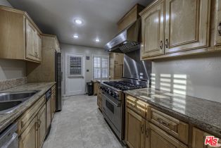 Single Family Residence, 13404 Arcturus ave, Gardena, CA 90249 - 7