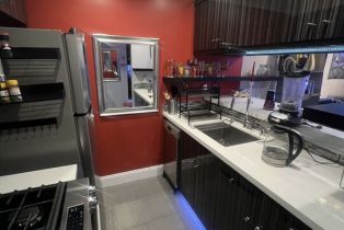 Condominium, 950 Kings rd, West Hollywood , CA 90069 - 3