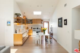 Single Family Residence, 12314 Hammack st, Culver City, CA 90230 - 4