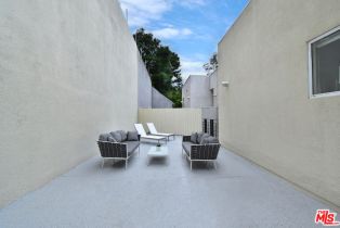 , 1701 Beverly Drive, Beverly Hills, CA 90210 - 23