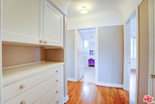 Single Family Residence, 10372 Tennessee ave, Westwood, CA 90064 - 17