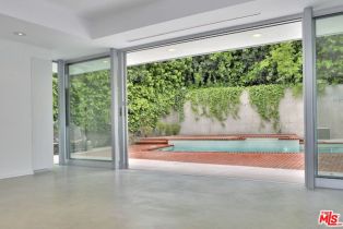 , 4031 Hollyline ave, Sherman Oaks, CA 91423 - 3