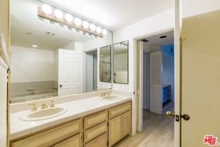Condominium, 150 Ocean Park blvd, Santa Monica, CA 90405 - 12