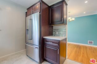 Residential Income, 1301 Beverly Glen blvd, Westwood, CA 90024 - 4