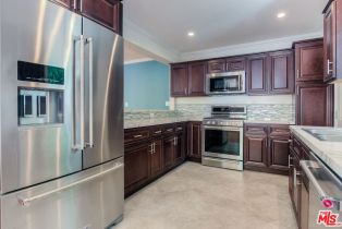 Residential Income, 1301 Beverly Glen blvd, Westwood, CA 90024 - 10