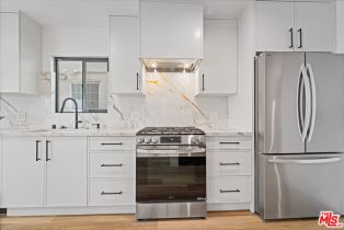 , 3305 Ocean Front walk, Marina Del Rey, CA 90292 - 9